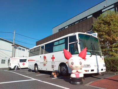 blooddonation-bus.JPG